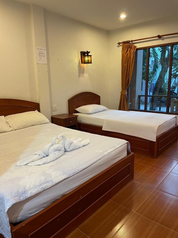 Bank Guesthouse Haad Rin Exterior photo